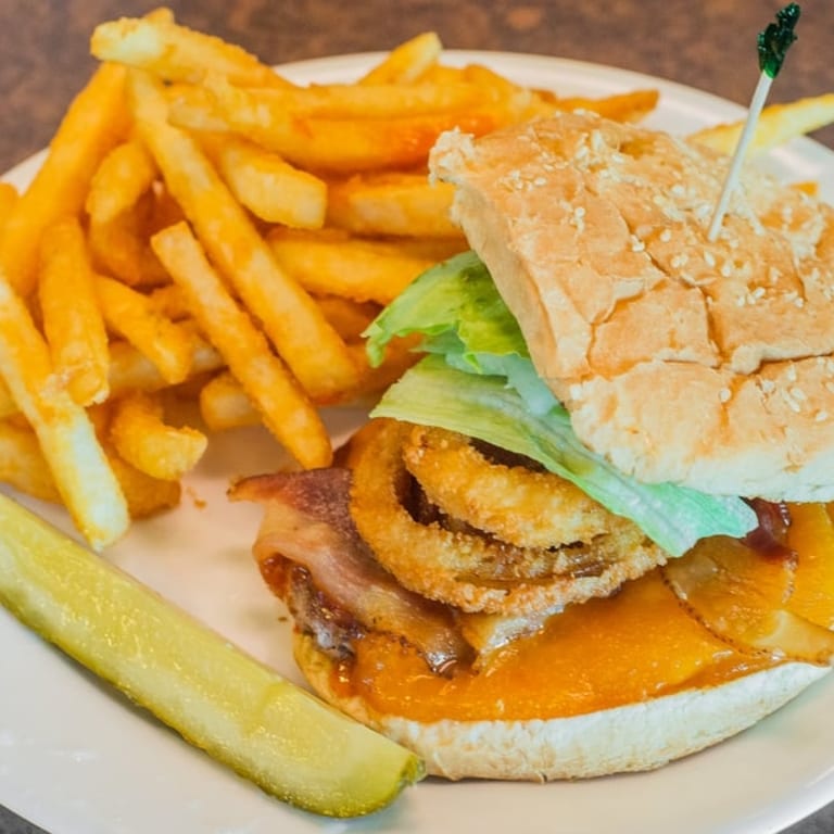 Crunchy Onion Rings: A Diner Favorite